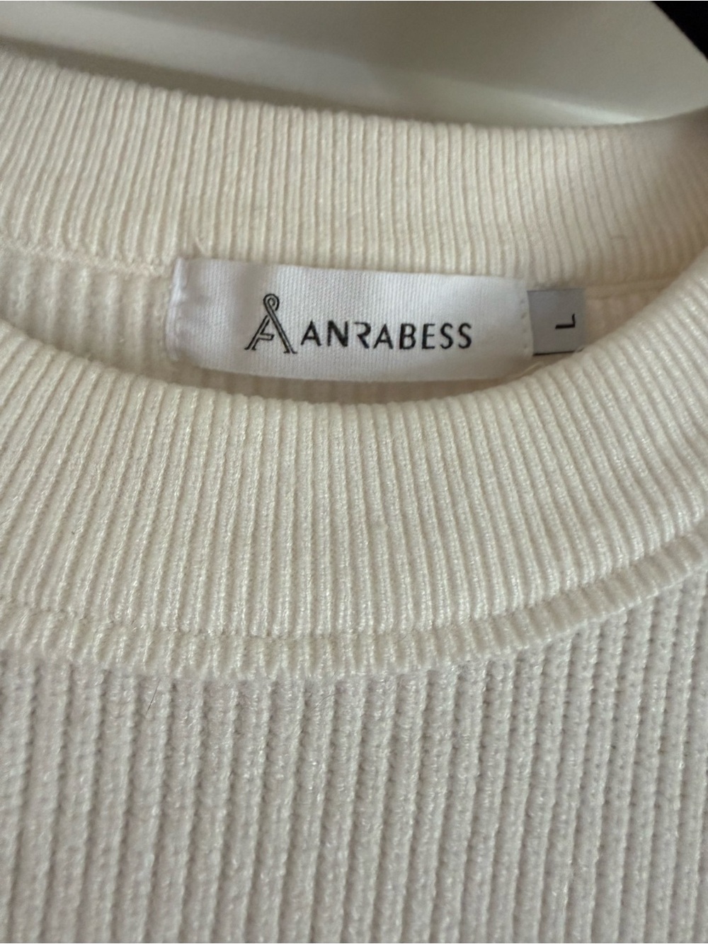 Classic Crewneck White cropped Sweater - Picture 9 of 9